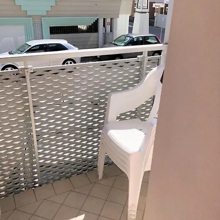 Baja アパート ビビオーネ