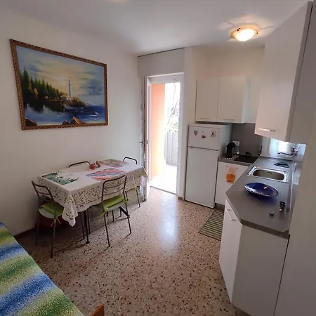 アパート Baja ビビオーネ